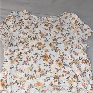 American eagle floral top